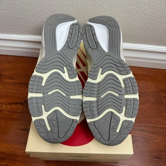 New Balance 9906 MiUSA Cream Size 10.5